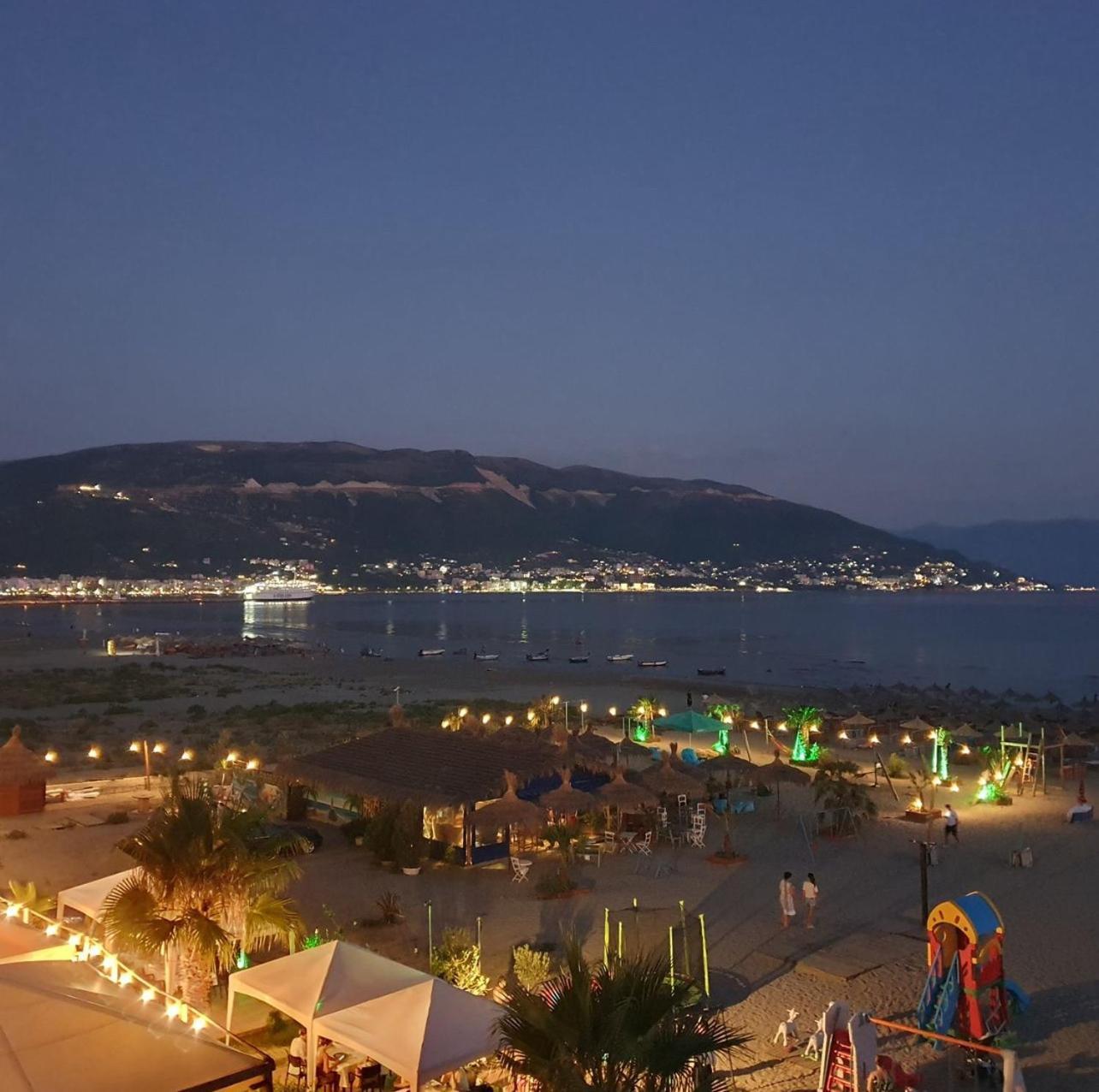Soleil Apartment With Sunbed & Umbrella Vlore Ngoại thất bức ảnh
