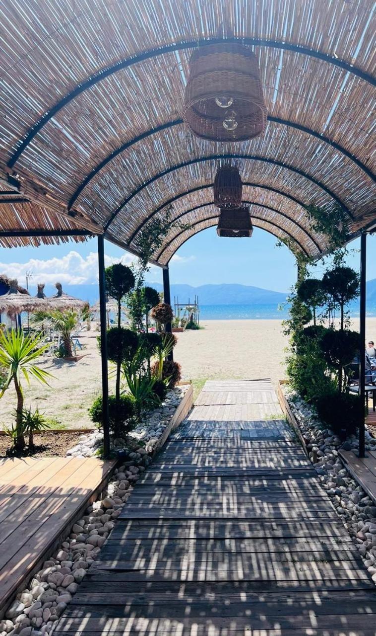 Soleil Apartment With Sunbed & Umbrella Vlore Ngoại thất bức ảnh