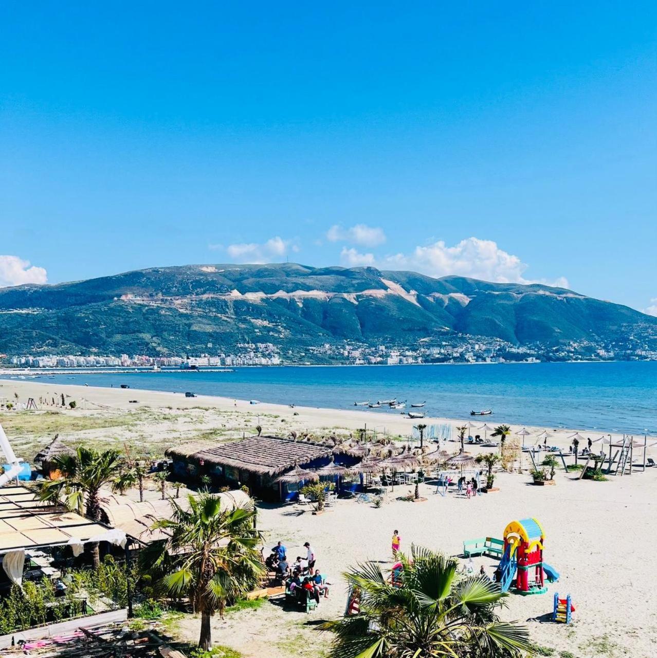 Soleil Apartment With Sunbed & Umbrella Vlore Ngoại thất bức ảnh
